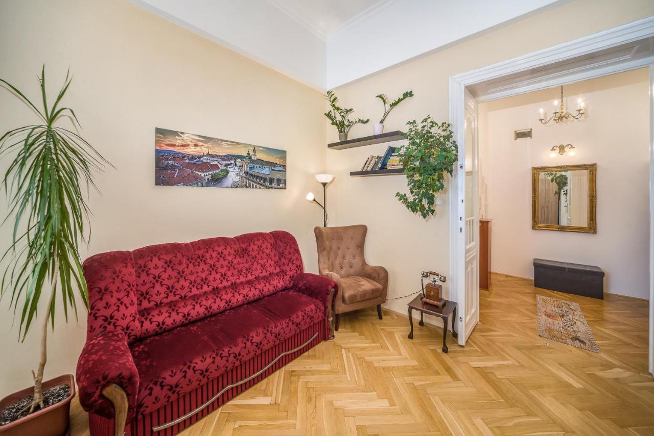 Vintage Apartment Pécs Exterior foto
